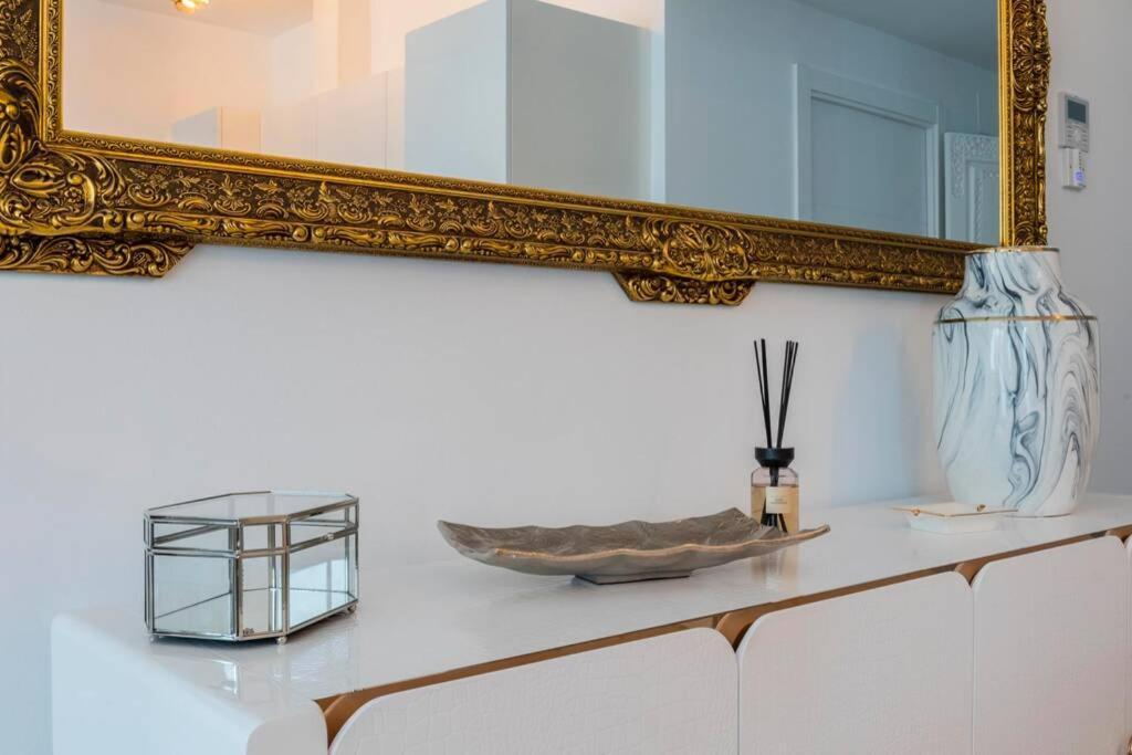Puerto Banus Second Line, Luxury Apartement Marbella Ngoại thất bức ảnh